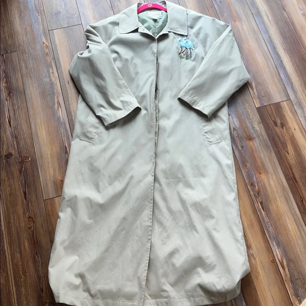 National Wildlife Federation Trench Coat Lined Embroidered Herons Tan Medium - Picture 11 of 12